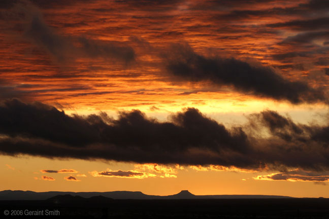 2006 October 27 Last nights sunset over Taos valley