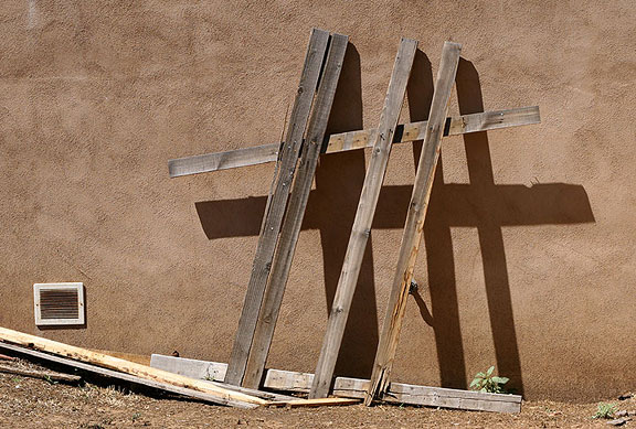 Board crosses / cross boards in Taos, New Mexico USA