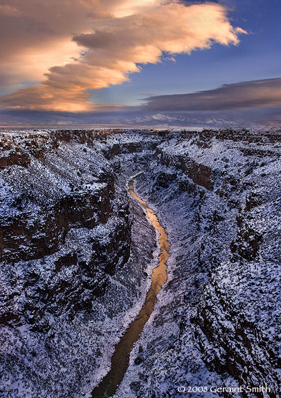 Rio Grande lightlooking south from the bridge on highway 64