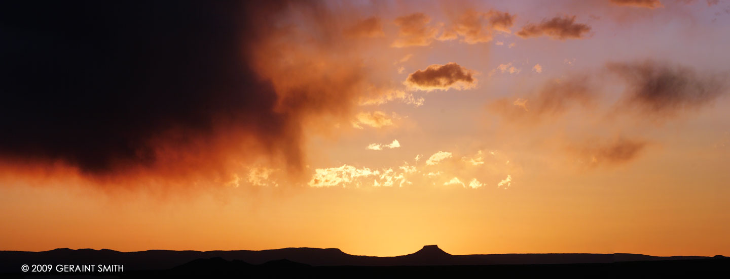 Last nights sunset across the plateau to Cerro Pedernal