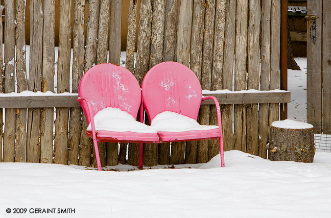 Frosty Love Seat