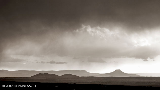 Spring storm across the plateau