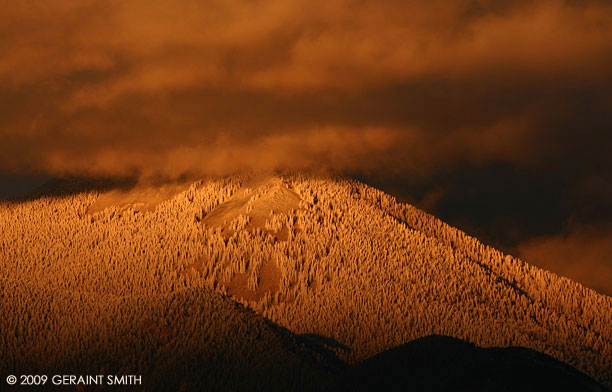 Taos Mountain light