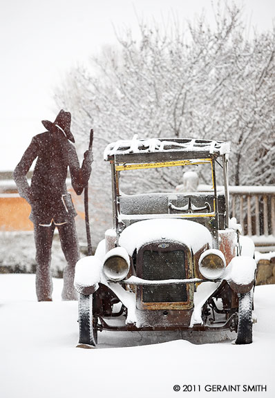 Flashback! ... outside Ed Sandoval's studio this day last year in Taos