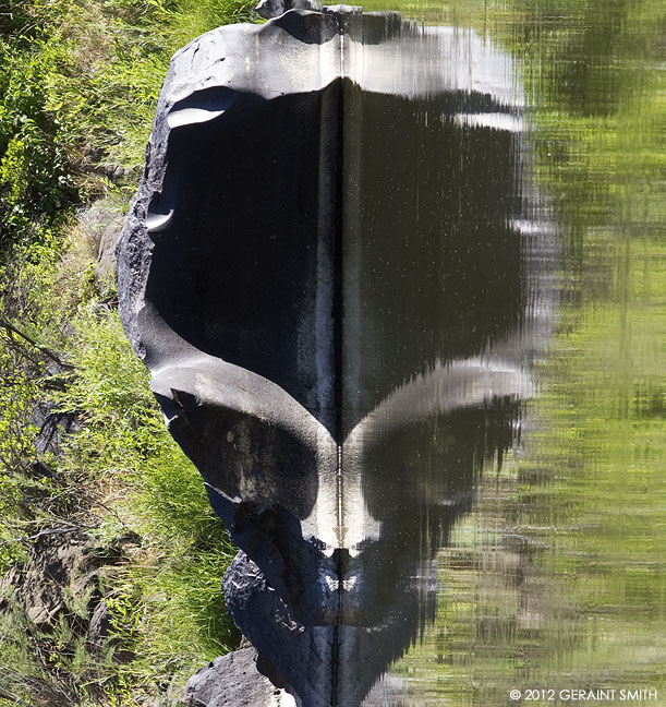Alien head rock in the Rio Grande