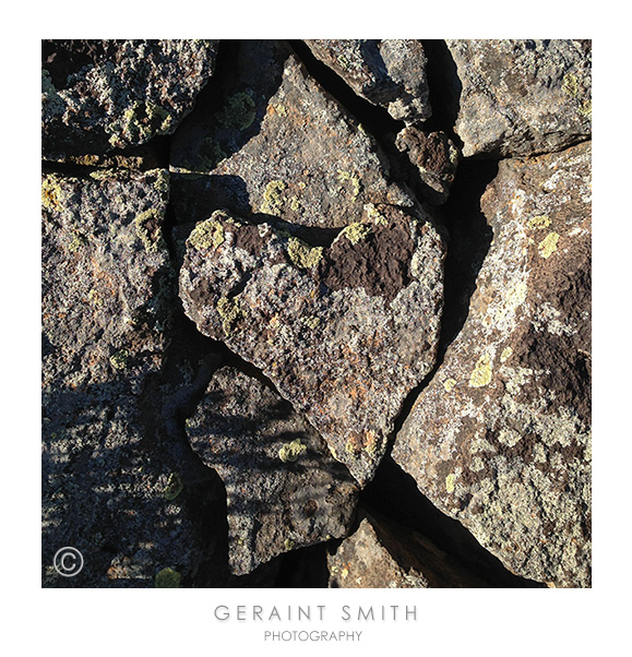 Heartrock in the lava fissures ... fascinated by hearts in nature