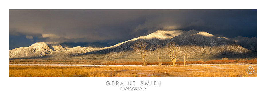 Taos Mountain Light ... I never tire of this view on the drive home