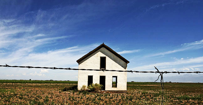 An old adobe abode between Mosca and the Great Sand Dunes NP, Colorado USA