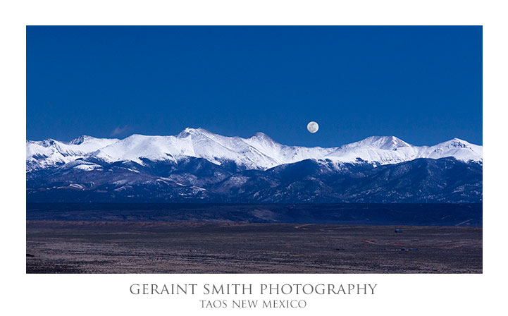 Sangre de Cristo moonrise