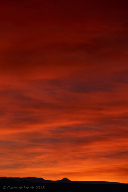 Sunset over Cerro Pedernal ... Goergia O'Keeffe's mountain, Abiquiu, NM taken from Taos new mexico