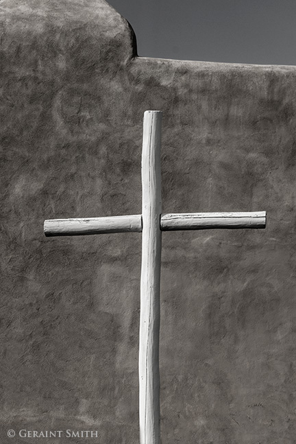 Cross taos new mexico