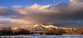 taos mountain sky