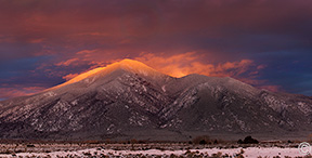 2013 January 31: Last light on Taos Mountain