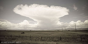 2007 July 11, Anvil head storm cloud over San Luis valley from Highway 285, Colorado