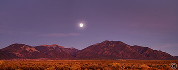 2012 October 29, A very Taos moonrise over the Sangre de Cristos