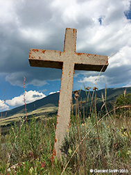 2015 September 11: The old concrete cross at the Elizabethtown Cemetery, Moreno Valley, NM